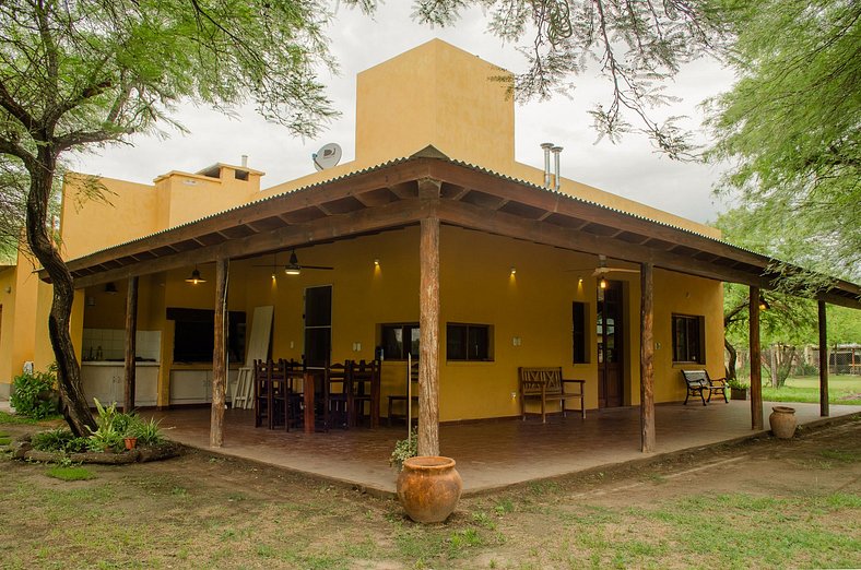 Casa de Férias com Piscina em Santiago - Sem Comissão