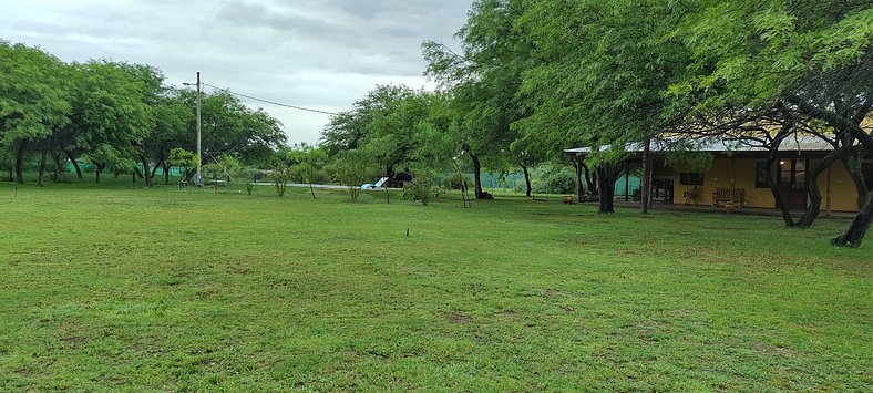 Casa de Vacaciones con Piscina en Santiago - Sin Comisión