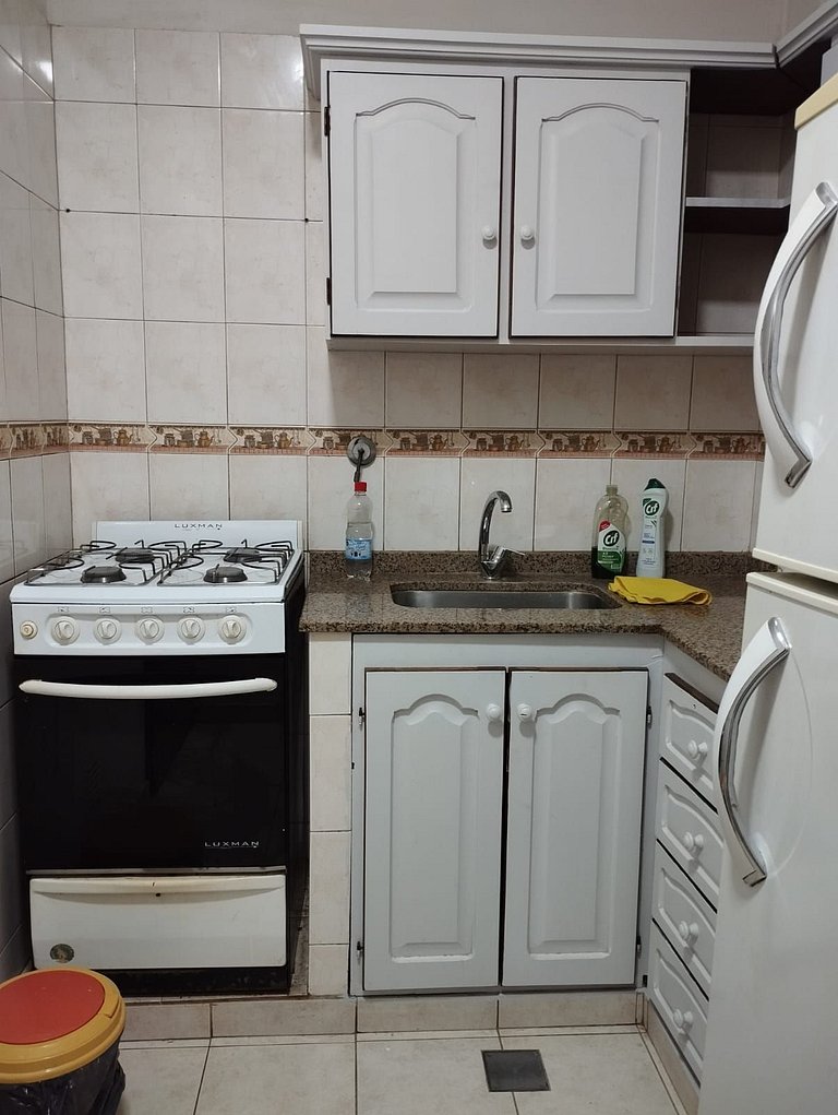 Céntrico y equipado: Tu departamento ideal en Santiago del E